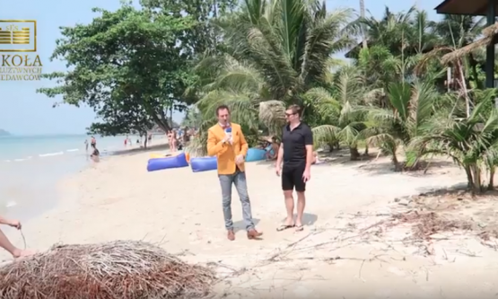 4 Korzyści z Amazona FBA. Seria "Przedsiębiorca w Tajlandii" Artur Pawlowski